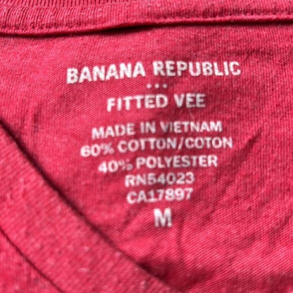 Banana Republic t-shirt. Size M - Picture 2 of 5